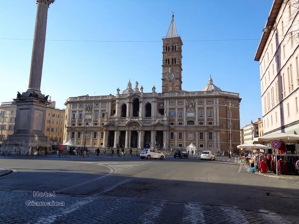 Hotel Giamaica For Girls & Ladies Only Rome Italy