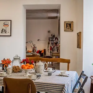 2* Alojamento de Acomodação e Pequeno-almoço Bottega Delle Arti