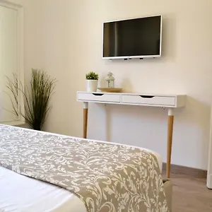  Apartment Modarno Exclusive Italy