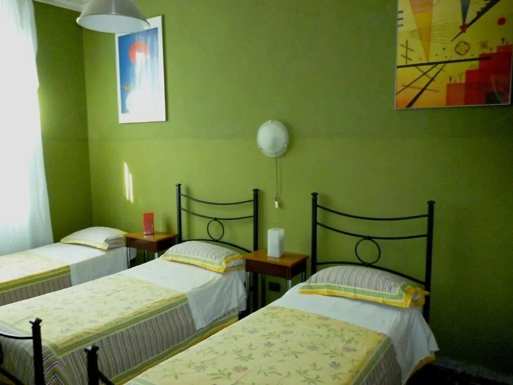 רומא Hotel Giamaica For Girls & Ladies Only